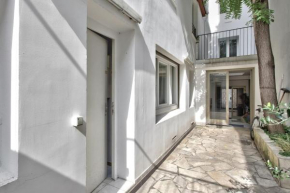 Modern flat on courtyard at the heart of Paris close to BNF - Welkeys